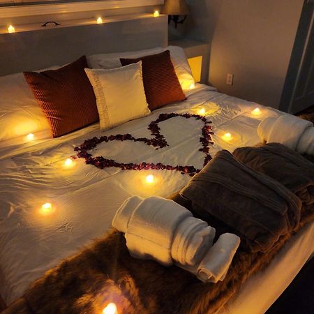 Hot Tub, Electric Bikes, Solo Stove, Projector, Smores Marblehead Esterno foto