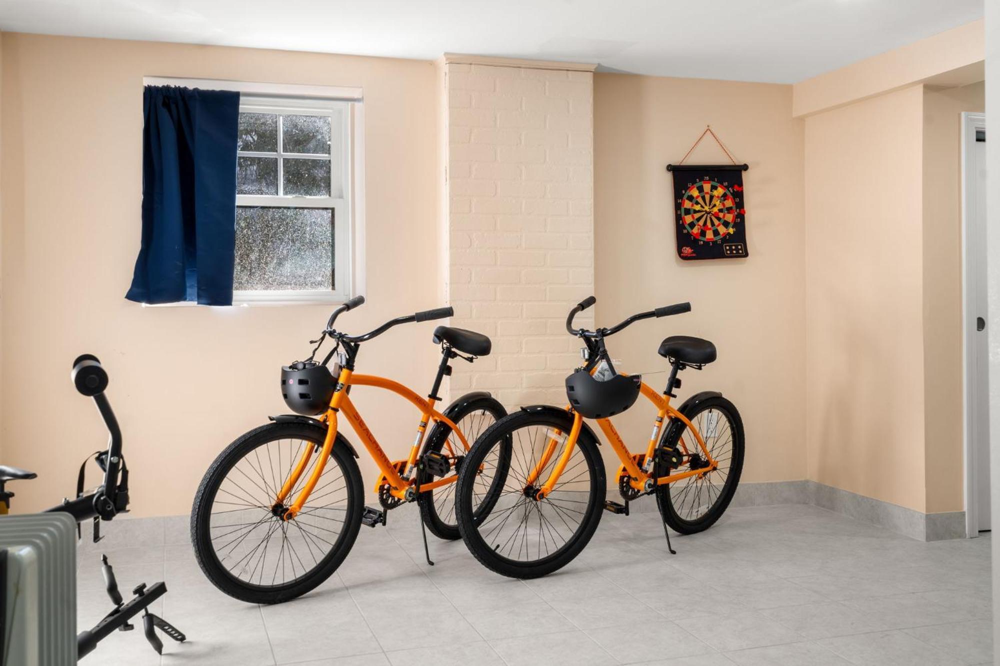 Hot Tub, Electric Bikes, Solo Stove, Projector, Smores Marblehead Esterno foto