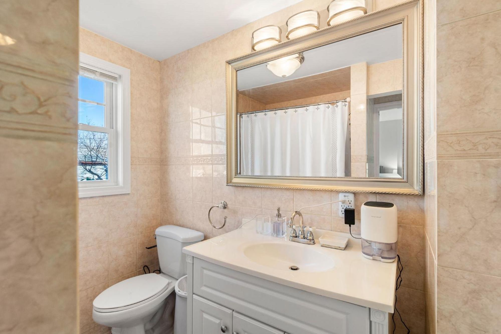 Hot Tub, Electric Bikes, Solo Stove, Projector, Smores Marblehead Esterno foto