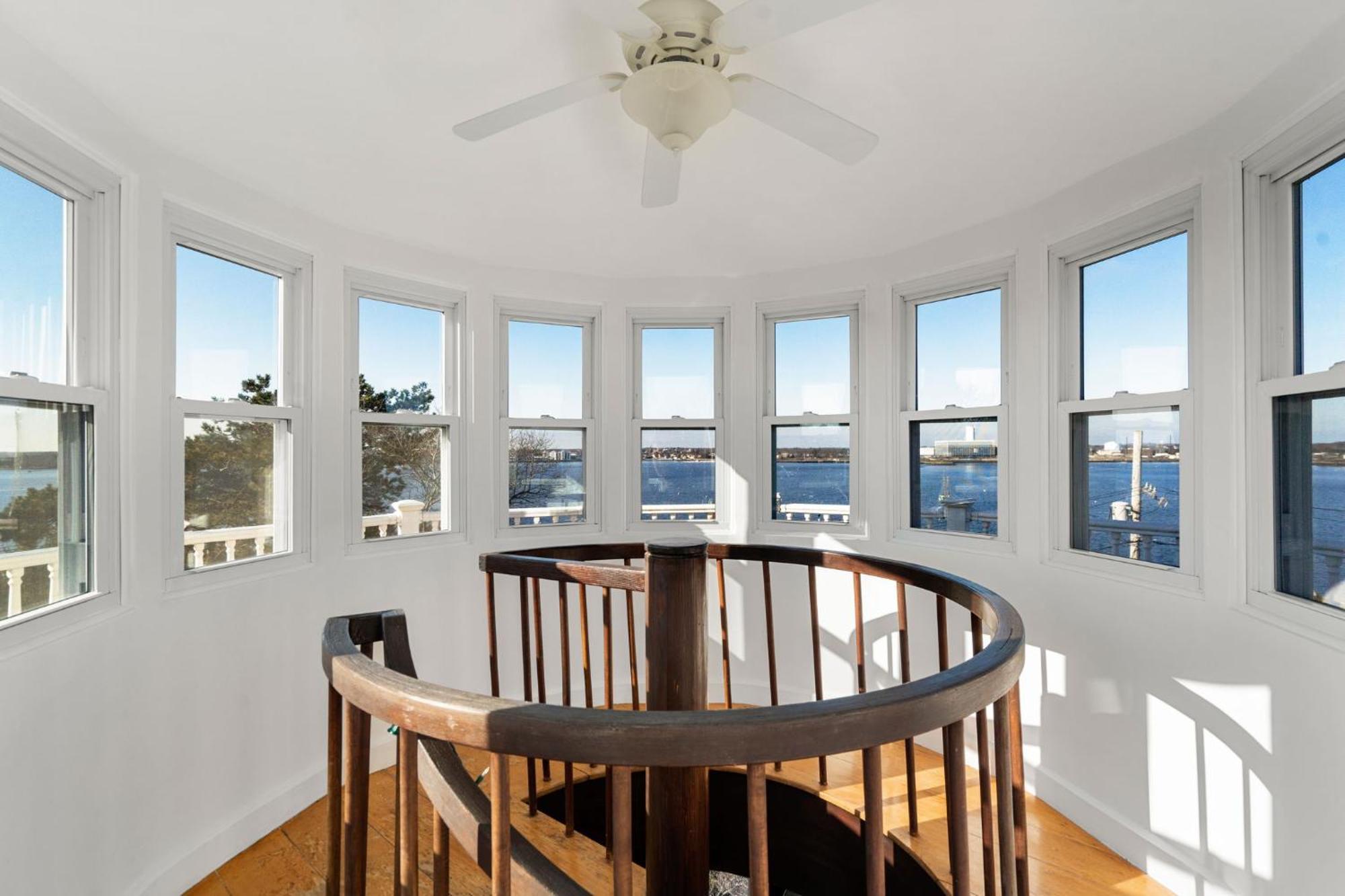 Hot Tub, Electric Bikes, Solo Stove, Projector, Smores Marblehead Esterno foto