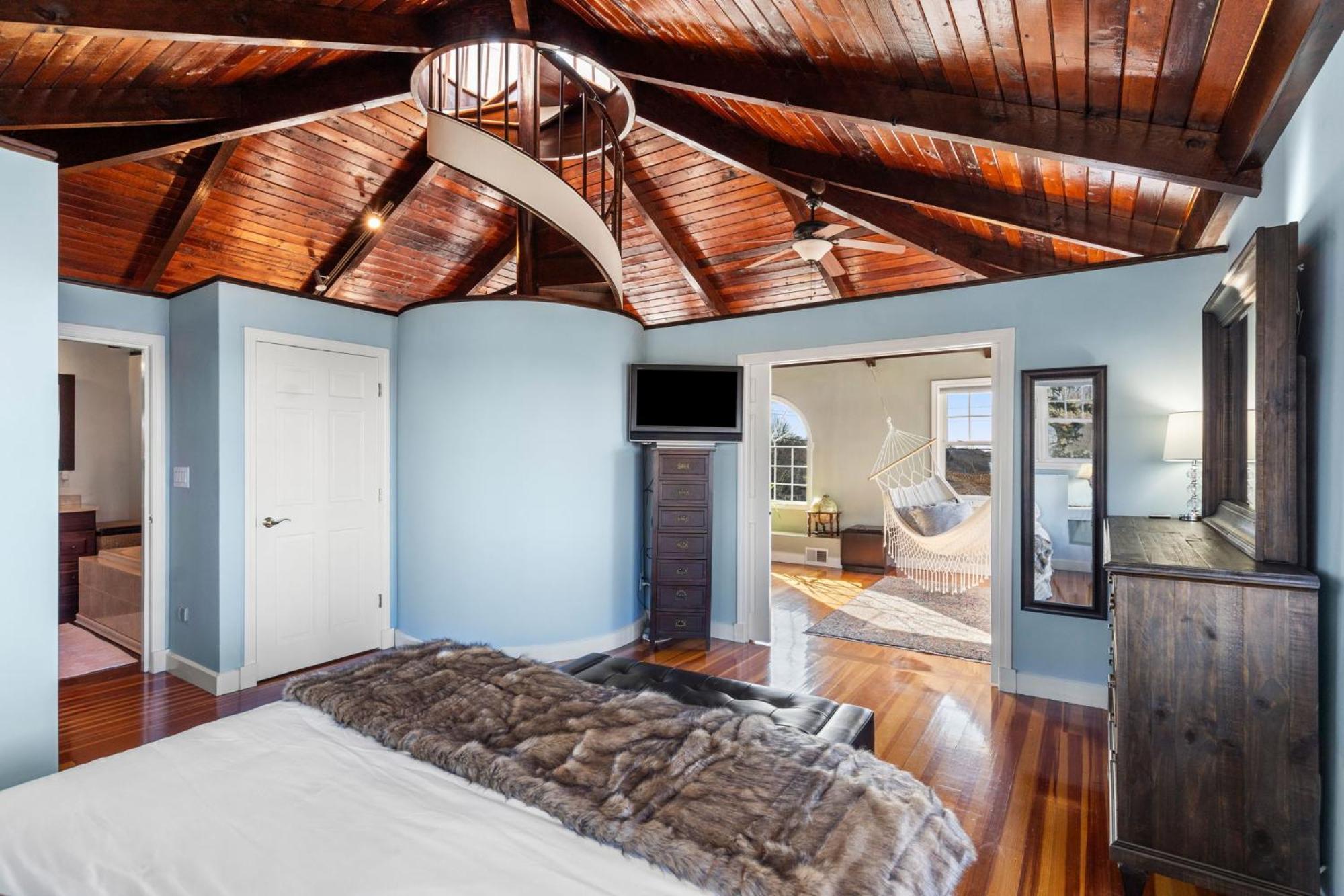Hot Tub, Electric Bikes, Solo Stove, Projector, Smores Marblehead Esterno foto